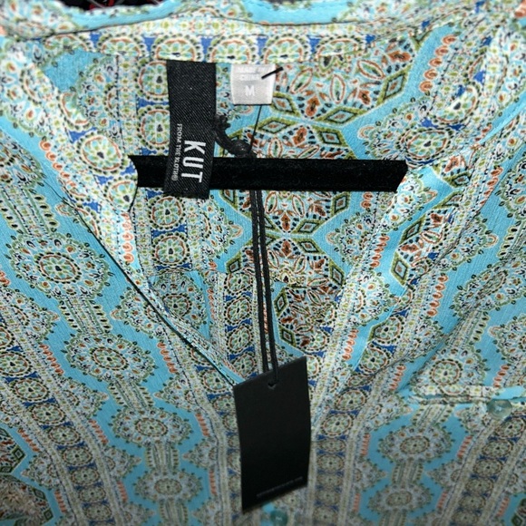 Kut From The Kloth Blouse in Pari Blue Orchard - Picture 4 of 6